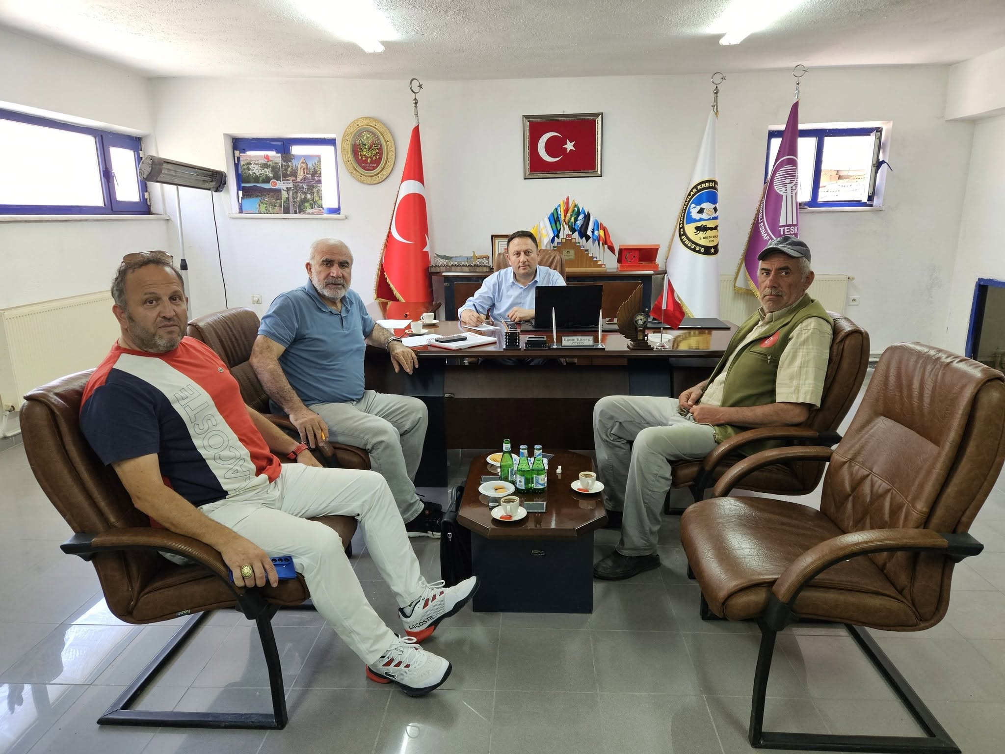 İHTİYAÇ SAHİBİ ÖĞRENCİLER İÇİN DESTEK TOPLANTISI GERÇEKLEŞTİRİLDİ